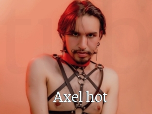 Axel_hot