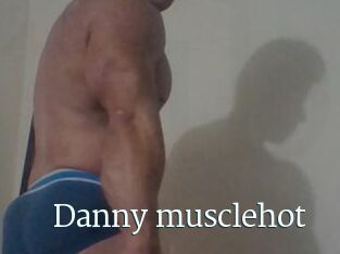 Danny_musclehot