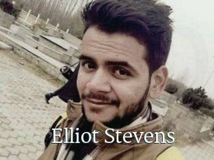 Elliot_Stevens