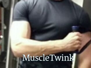 MuscleTwink