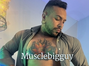 Musclebigguy