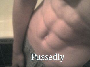 Pussedly